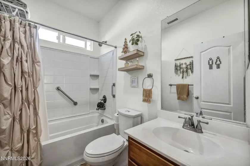480 Luciana, Reno, Nevada 89521, 4 Bedrooms Bedrooms, ,4 BathroomsBathrooms,Residential,Residential,Luciana,0,260010616