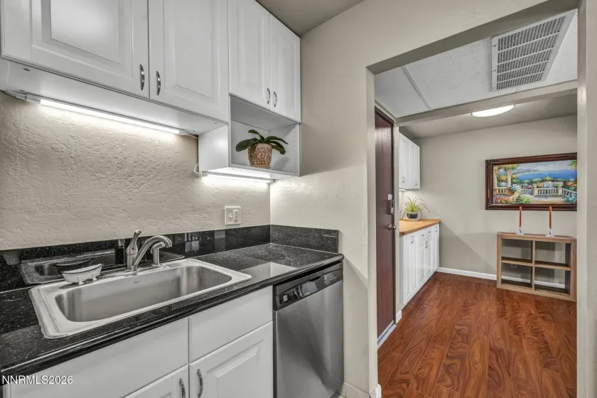 2955 Lakeside, Reno, Nevada 89509, 1 Bedroom Bedrooms, ,1 BathroomBathrooms,Residential,Residential,Lakeside,0,260010620
