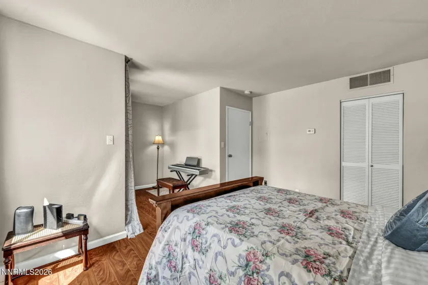 2955 Lakeside, Reno, Nevada 89509, 1 Bedroom Bedrooms, ,1 BathroomBathrooms,Residential,Residential,Lakeside,0,260010620