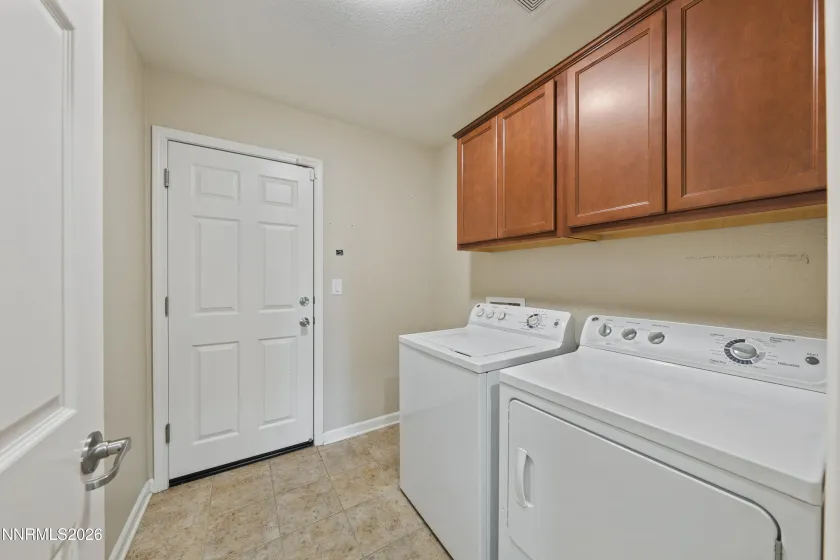 LAUNDRYROOM