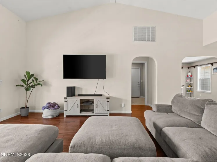 60 Horseshoe, Reno, Nevada 89508, 3 Bedrooms Bedrooms, ,2 BathroomsBathrooms,Residential,Residential,Horseshoe,0,260010628