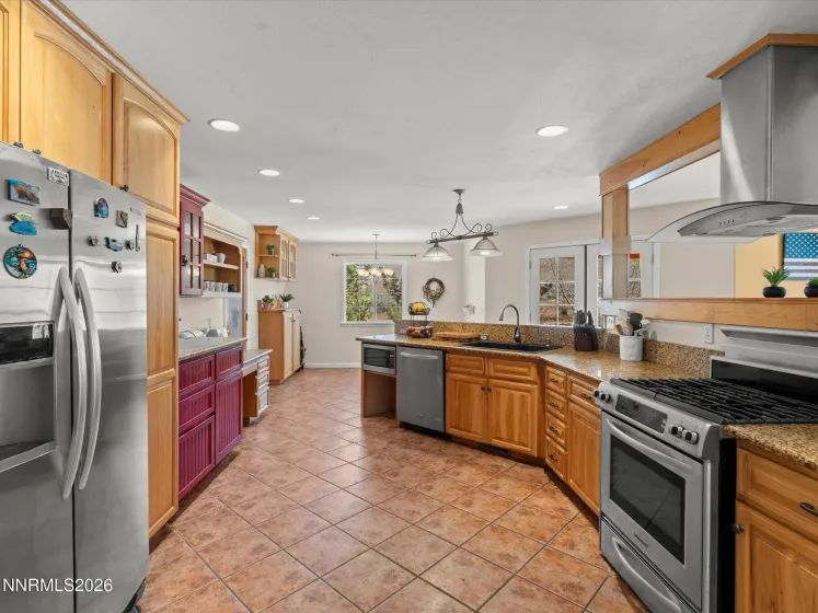 60 Horseshoe, Reno, Nevada 89508, 3 Bedrooms Bedrooms, ,2 BathroomsBathrooms,Residential,Residential,Horseshoe,0,260010628