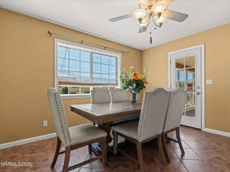 60 Horseshoe, Reno, Nevada 89508, 3 Bedrooms Bedrooms, ,2 BathroomsBathrooms,Residential,Residential,Horseshoe,0,260010628