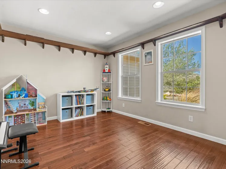 60 Horseshoe, Reno, Nevada 89508, 3 Bedrooms Bedrooms, ,2 BathroomsBathrooms,Residential,Residential,Horseshoe,0,260010628