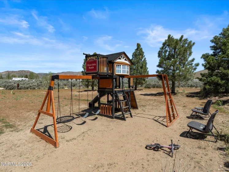 60 Horseshoe, Reno, Nevada 89508, 3 Bedrooms Bedrooms, ,2 BathroomsBathrooms,Residential,Residential,Horseshoe,0,260010628