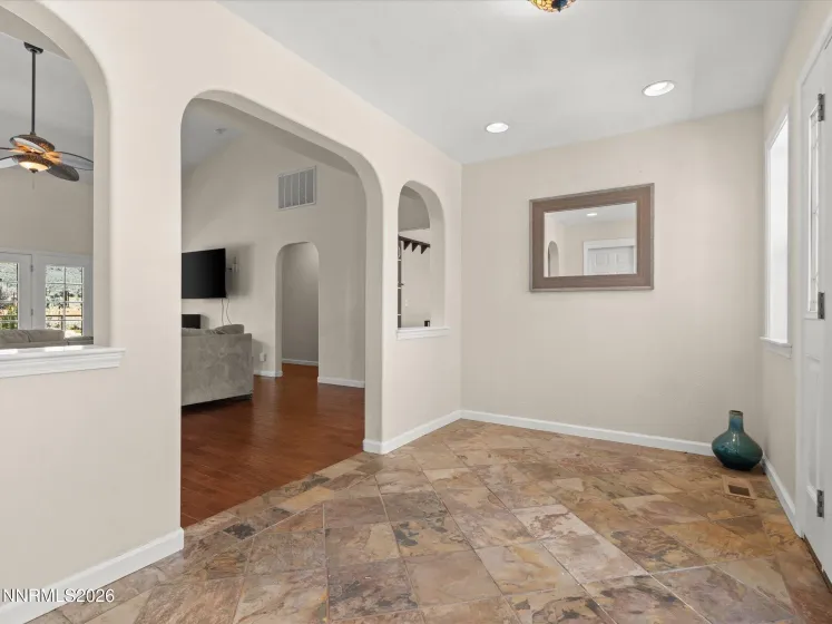 60 Horseshoe, Reno, Nevada 89508, 3 Bedrooms Bedrooms, ,2 BathroomsBathrooms,Residential,Residential,Horseshoe,0,260010628