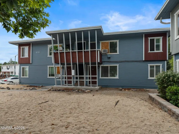 675 Denslowe, Reno, Nevada 89512, 8 Bedrooms Bedrooms, ,4 BathroomsBathrooms,Residential Income,Residential,Denslowe,0,260010634