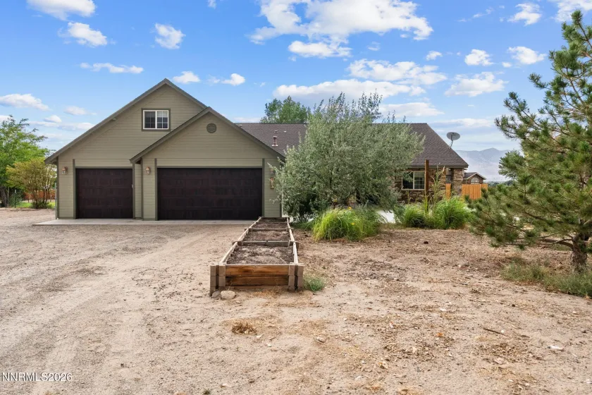 140 Brantingham, Dayton, Nevada 89403, 4 Bedrooms Bedrooms, ,3 BathroomsBathrooms,Residential,Residential,Brantingham,0,260010642