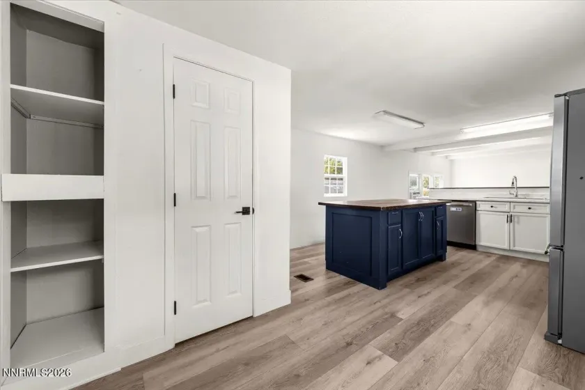 2839 Kit Sierra, Carson City, Nevada 89706, 3 Bedrooms Bedrooms, ,2 BathroomsBathrooms,Residential,Residential,Kit Sierra,0,260010645