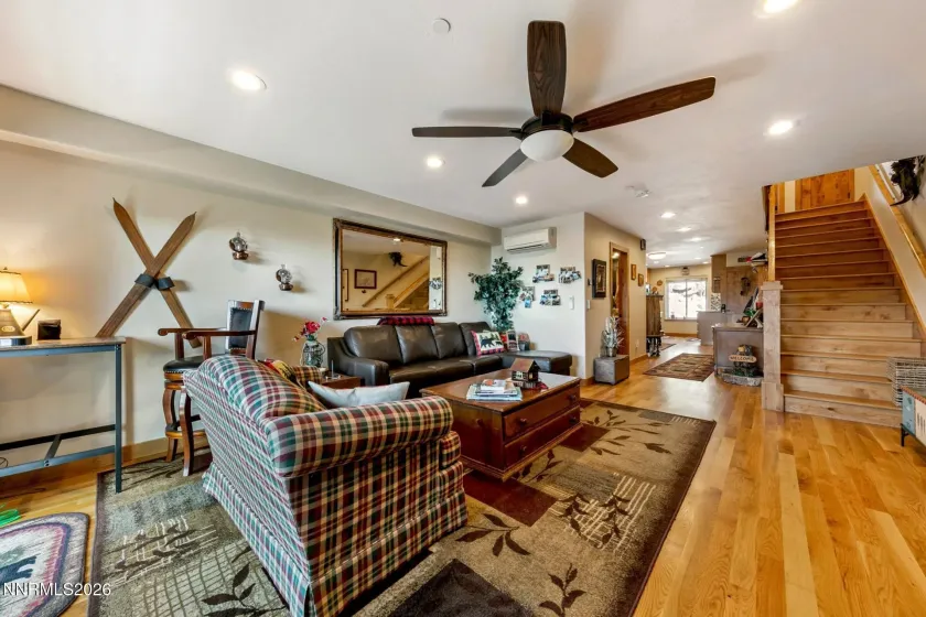 272 Orion, Stateline, Nevada 89449, 3 Bedrooms Bedrooms, ,4 BathroomsBathrooms,Residential,Residential,Orion,0,260010648