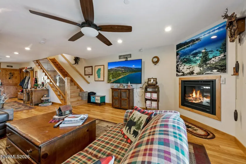 272 Orion, Stateline, Nevada 89449, 3 Bedrooms Bedrooms, ,4 BathroomsBathrooms,Residential,Residential,Orion,0,260010648