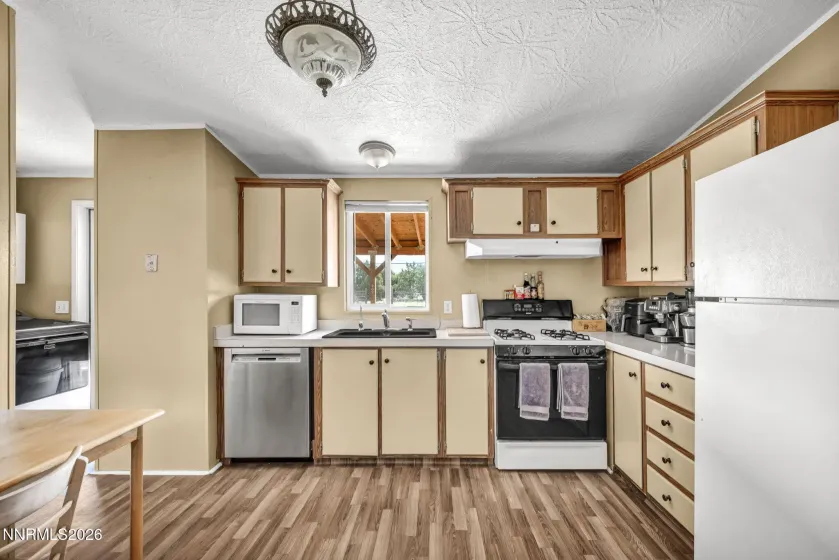3820 Pershing, Washoe Valley, Nevada 89704, 3 Bedrooms Bedrooms, ,2 BathroomsBathrooms,Residential,Residential,Pershing,0,260010650