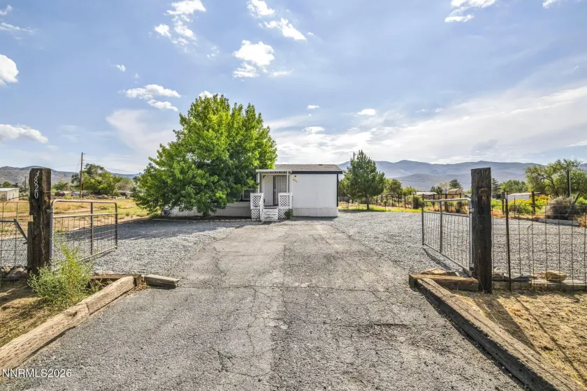 3820 Pershing, Washoe Valley, Nevada 89704, 3 Bedrooms Bedrooms, ,2 BathroomsBathrooms,Residential,Residential,Pershing,0,260010650