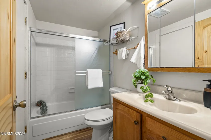 807 Alder, Incline Village, Nevada 89451, 2 Bedrooms Bedrooms, ,2 BathroomsBathrooms,Residential,Residential,Alder,0,260010663