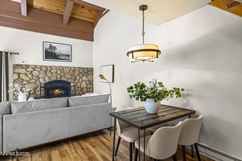 807 Alder, Incline Village, Nevada 89451, 2 Bedrooms Bedrooms, ,2 BathroomsBathrooms,Residential,Residential,Alder,0,260010663