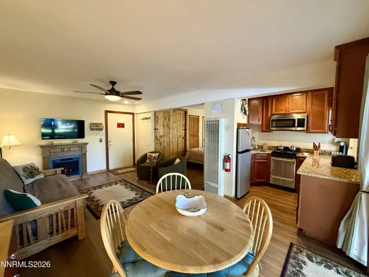516 Emerald Bay, South Lake Tahoe, California 96150, 1 Bedroom Bedrooms, ,1 BathroomBathrooms,Residential,Residential,Emerald Bay,0,260010664