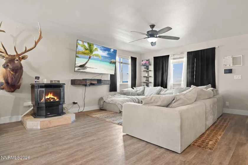265 Walker, Gardnerville, Nevada 89410, 3 Bedrooms Bedrooms, ,2 BathroomsBathrooms,Residential,Residential,Walker,0,260010665