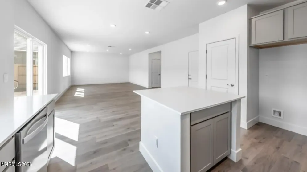4267 Single Pine, Sparks, Nevada 89436, 4 Bedrooms Bedrooms, ,3 BathroomsBathrooms,Residential,Residential,Single Pine,0,260010668