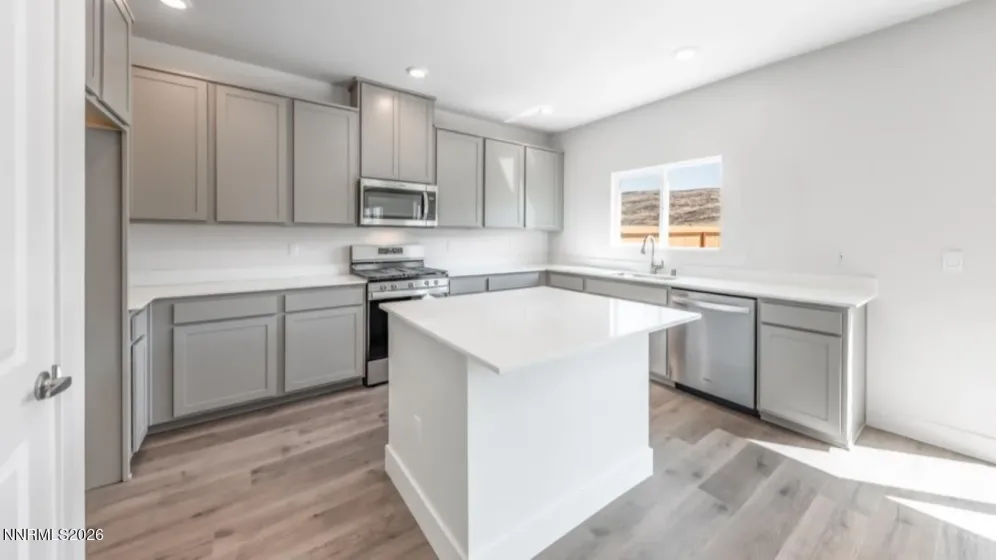 4267 Single Pine, Sparks, Nevada 89436, 4 Bedrooms Bedrooms, ,3 BathroomsBathrooms,Residential,Residential,Single Pine,0,260010668