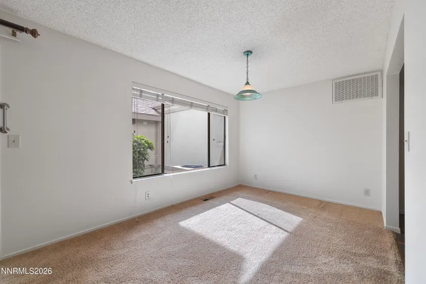 1226 Freddie, Reno, Nevada 89503, 3 Bedrooms Bedrooms, ,2 BathroomsBathrooms,Residential,Residential,Freddie,0,260010669