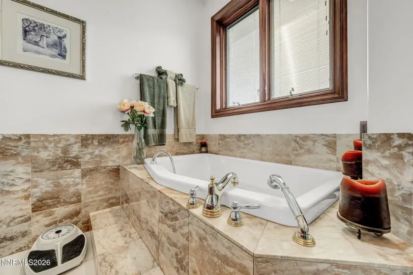 423 Claire, Gardnerville, Nevada 89460, 3 Bedrooms Bedrooms, ,5 BathroomsBathrooms,Residential,Residential,Claire,0,260010671