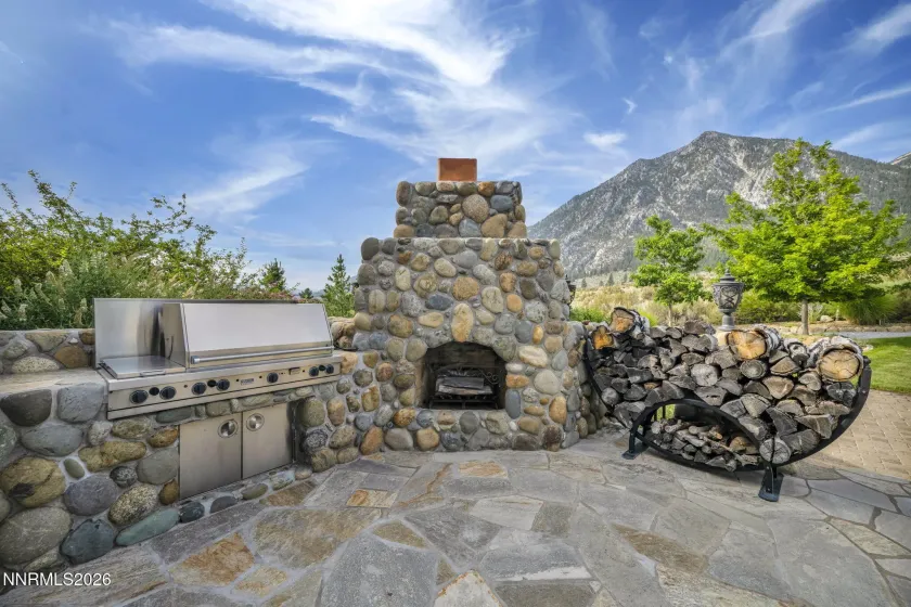 423 Claire, Gardnerville, Nevada 89460, 3 Bedrooms Bedrooms, ,5 BathroomsBathrooms,Residential,Residential,Claire,0,260010671