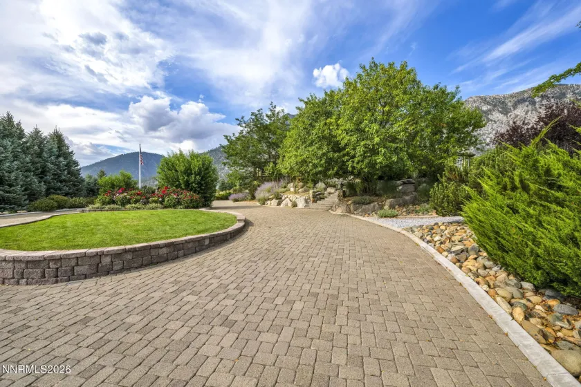 423 Claire, Gardnerville, Nevada 89460, 3 Bedrooms Bedrooms, ,5 BathroomsBathrooms,Residential,Residential,Claire,0,260010671