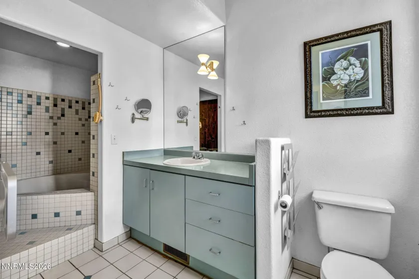 1350 Feather, Reno, Nevada 89509, 3 Bedrooms Bedrooms, ,3 BathroomsBathrooms,Residential,Residential,Feather,0,260010675