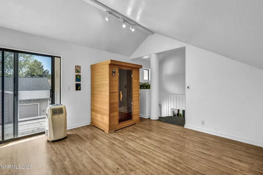 1350 Feather, Reno, Nevada 89509, 3 Bedrooms Bedrooms, ,3 BathroomsBathrooms,Residential,Residential,Feather,0,260010675