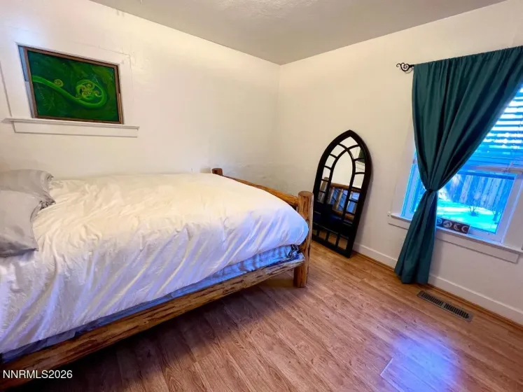 1350 Feather, Reno, Nevada 89509, 3 Bedrooms Bedrooms, ,3 BathroomsBathrooms,Residential,Residential,Feather,0,260010675