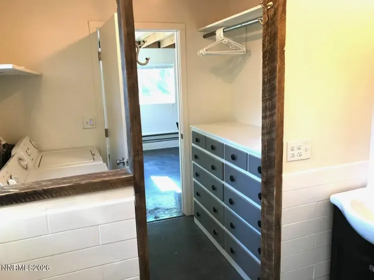 1350 Feather, Reno, Nevada 89509, 3 Bedrooms Bedrooms, ,3 BathroomsBathrooms,Residential,Residential,Feather,0,260010675