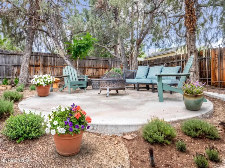 1350 Feather, Reno, Nevada 89509, 3 Bedrooms Bedrooms, ,3 BathroomsBathrooms,Residential,Residential,Feather,0,260010675