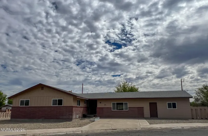 306 California, Yerington, Nevada 89447, 3 Bedrooms Bedrooms, ,2 BathroomsBathrooms,Residential,Residential,California,0,260010676