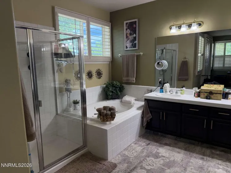 1017 Sierra Vista, Gardnerville, Nevada 89460, 4 Bedrooms Bedrooms, ,3 BathroomsBathrooms,Residential,Residential,Sierra Vista,0,260010678