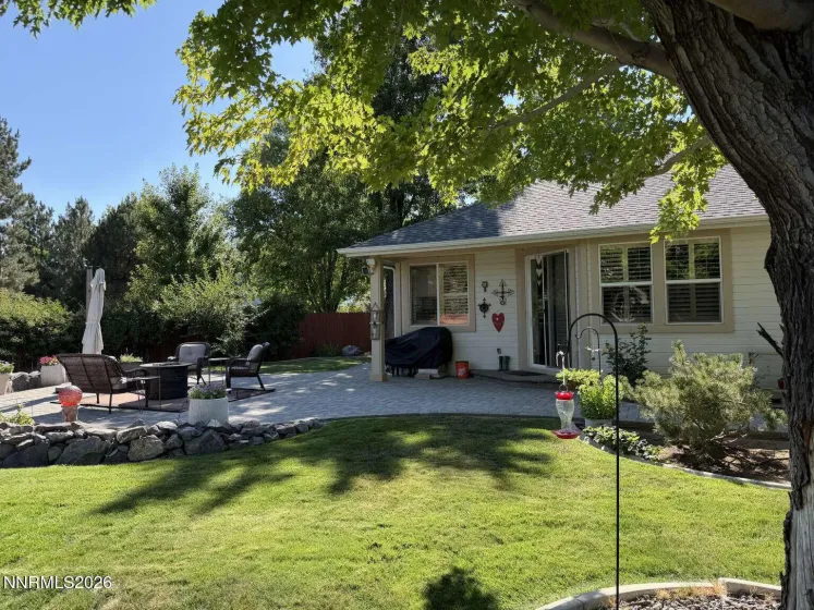 1017 Sierra Vista, Gardnerville, Nevada 89460, 4 Bedrooms Bedrooms, ,3 BathroomsBathrooms,Residential,Residential,Sierra Vista,0,260010678