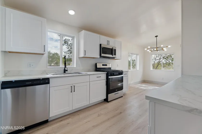 401 Six Mile Canyon, Dayton, Nevada 89403, 3 Bedrooms Bedrooms, ,2 BathroomsBathrooms,Residential,Residential,Six Mile Canyon,0,260010684