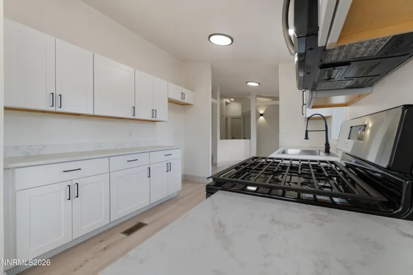 401 Six Mile Canyon, Dayton, Nevada 89403, 3 Bedrooms Bedrooms, ,2 BathroomsBathrooms,Residential,Residential,Six Mile Canyon,0,260010684