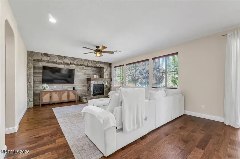 6513 Citori, Sparks, Nevada 89436, 4 Bedrooms Bedrooms, ,3 BathroomsBathrooms,Residential,Residential,Citori,0,260010683