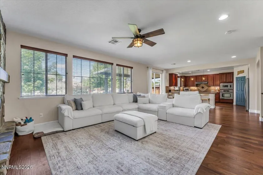 6513 Citori, Sparks, Nevada 89436, 4 Bedrooms Bedrooms, ,3 BathroomsBathrooms,Residential,Residential,Citori,0,260010683