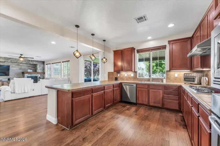 6513 Citori, Sparks, Nevada 89436, 4 Bedrooms Bedrooms, ,3 BathroomsBathrooms,Residential,Residential,Citori,0,260010683