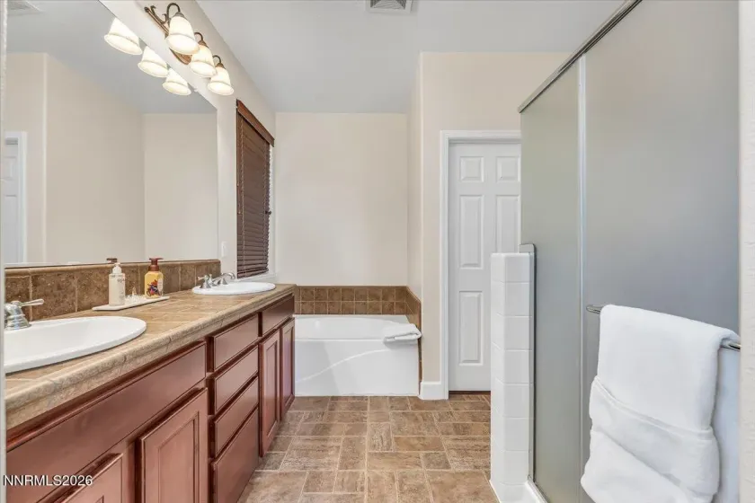 6513 Citori, Sparks, Nevada 89436, 4 Bedrooms Bedrooms, ,3 BathroomsBathrooms,Residential,Residential,Citori,0,260010683