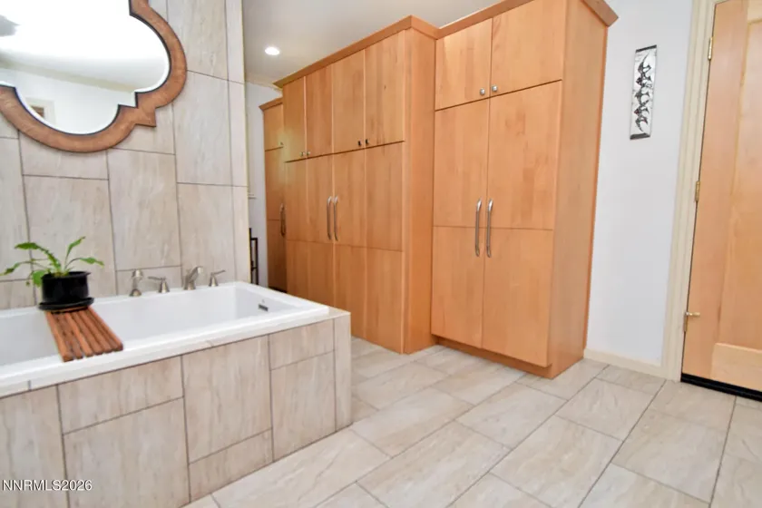 1175 Fairfield, Reno, Nevada 89509, 2 Bedrooms Bedrooms, ,2 BathroomsBathrooms,Residential,Residential,Fairfield,0,260010686