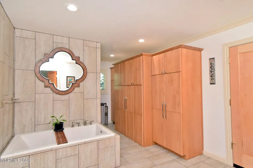 1175 Fairfield, Reno, Nevada 89509, 2 Bedrooms Bedrooms, ,2 BathroomsBathrooms,Residential,Residential,Fairfield,0,260010686