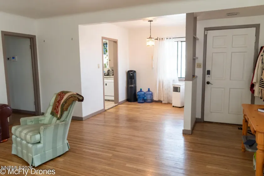 316 Prater, Sparks, Nevada 89431, 3 Bedrooms Bedrooms, ,2 BathroomsBathrooms,Residential,Residential,Prater,0,260002221