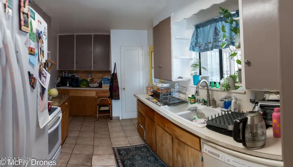 316 Prater, Sparks, Nevada 89431, 3 Bedrooms Bedrooms, ,2 BathroomsBathrooms,Residential,Residential,Prater,0,260002221