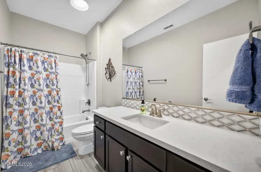 829 Calamity, Reno, Nevada 89506, 3 Bedrooms Bedrooms, ,2 BathroomsBathrooms,Residential,Residential,Calamity,0,260010702
