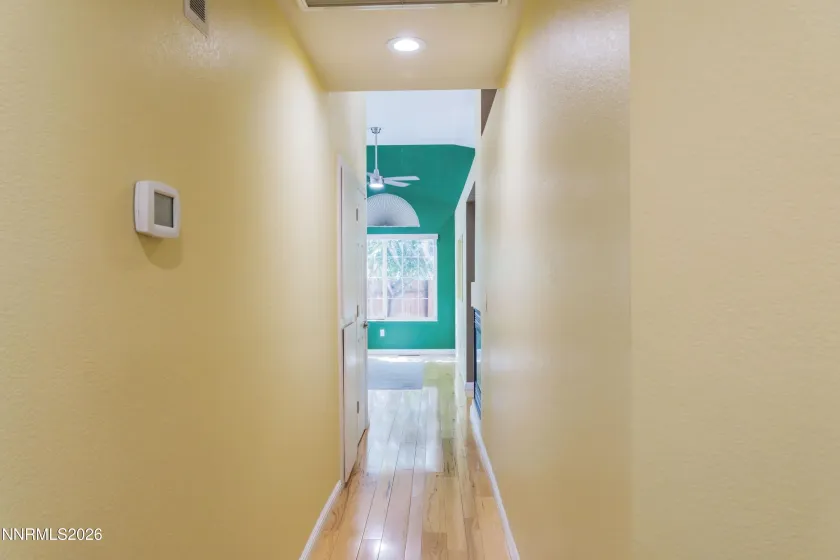 5016 Colina, Sparks, Nevada 89436, 4 Bedrooms Bedrooms, ,2 BathroomsBathrooms,Residential,Residential,Colina,0,260010703
