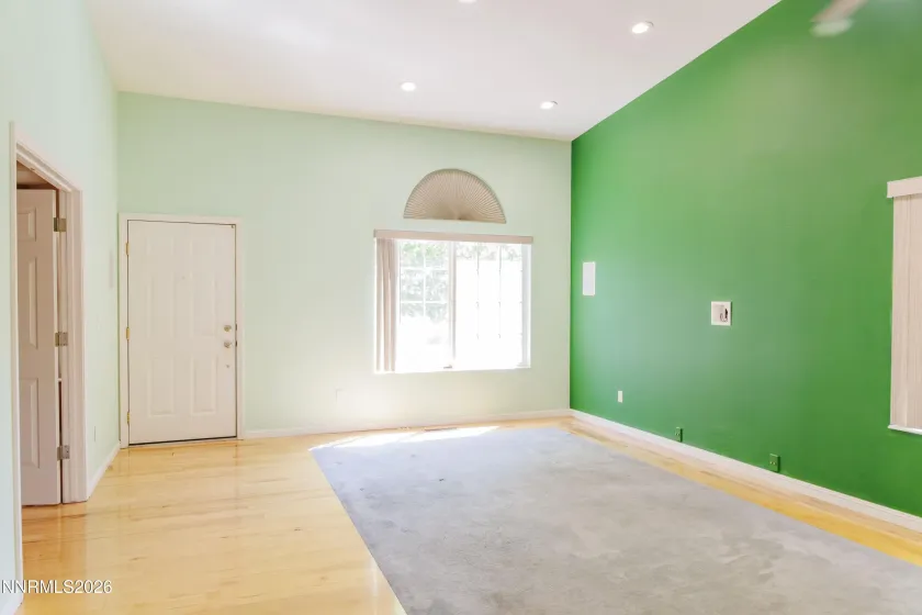 5016 Colina, Sparks, Nevada 89436, 4 Bedrooms Bedrooms, ,2 BathroomsBathrooms,Residential,Residential,Colina,0,260010703