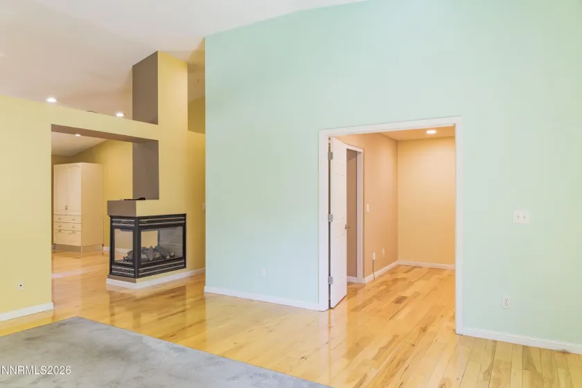 5016 Colina, Sparks, Nevada 89436, 4 Bedrooms Bedrooms, ,2 BathroomsBathrooms,Residential,Residential,Colina,0,260010703