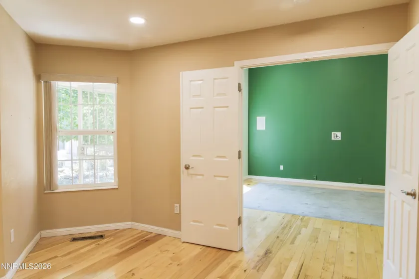 5016 Colina, Sparks, Nevada 89436, 4 Bedrooms Bedrooms, ,2 BathroomsBathrooms,Residential,Residential,Colina,0,260010703